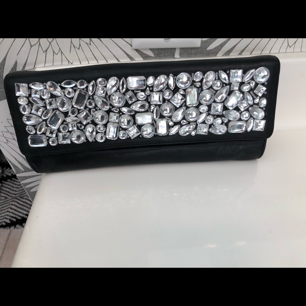 Donald J Pliner clutch